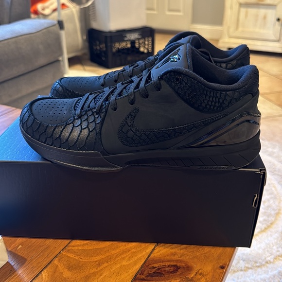Kobe IV Protro (NEW) - Picture 5 of 8